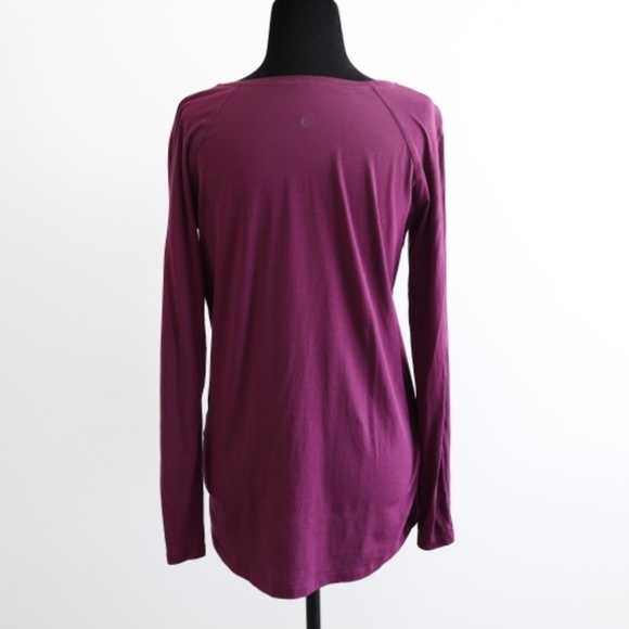 Lululemon Long Sleeve Shirt - Picture 2 of 4